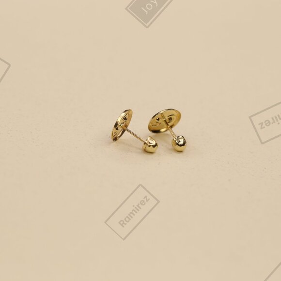 Yin Yang Stud Earrings, Solid 14K Yellow Gold — Aretes Yin Yang, Oro Amarillo. - Picture 4 of 8